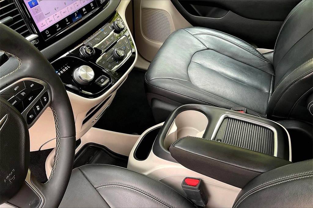 2022 Chrysler Pacifica Touring L - Photo 21