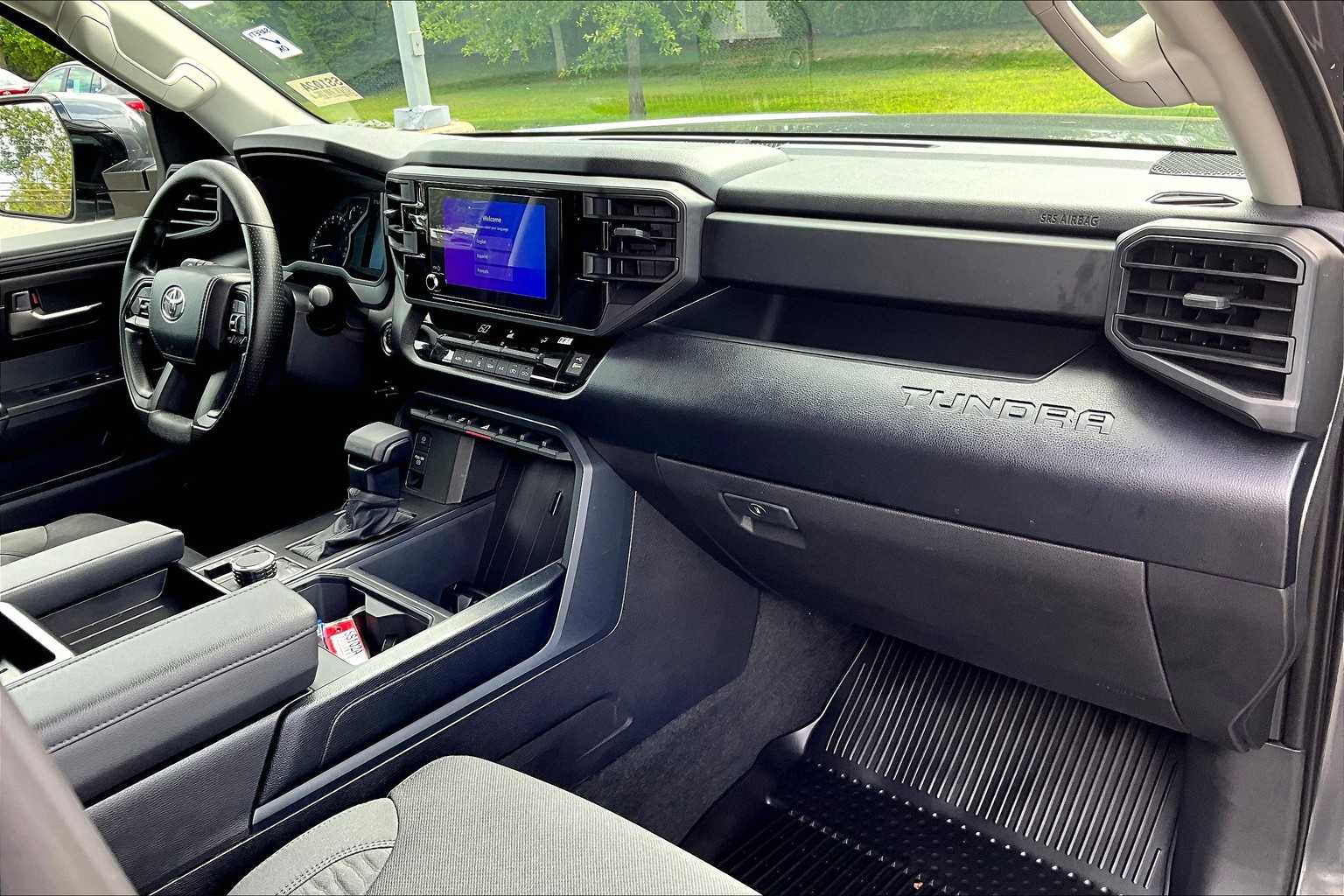 2024 Toyota Tundra SR5 - Photo 14