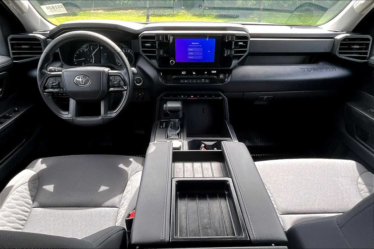 2024 Toyota Tundra SR5 - Photo 21