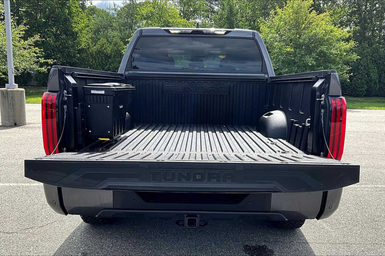 2024 Toyota Tundra SR5 - Photo 32