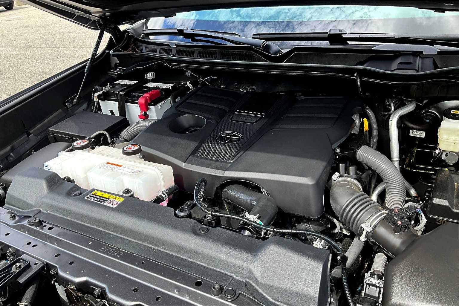 2024 Toyota Tundra SR5 - Photo 36