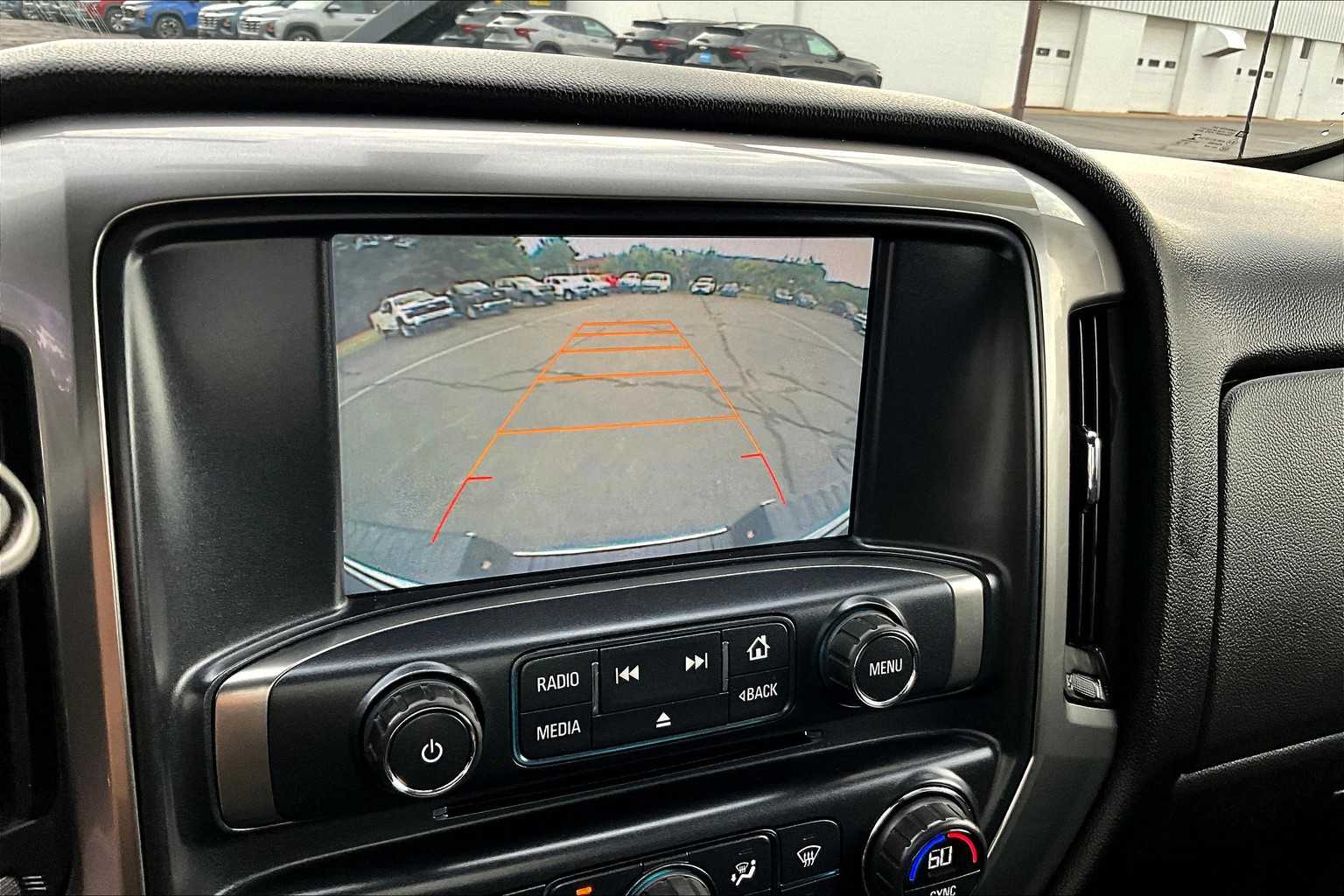 2016 Chevrolet Silverado 1500 LT - Photo 18