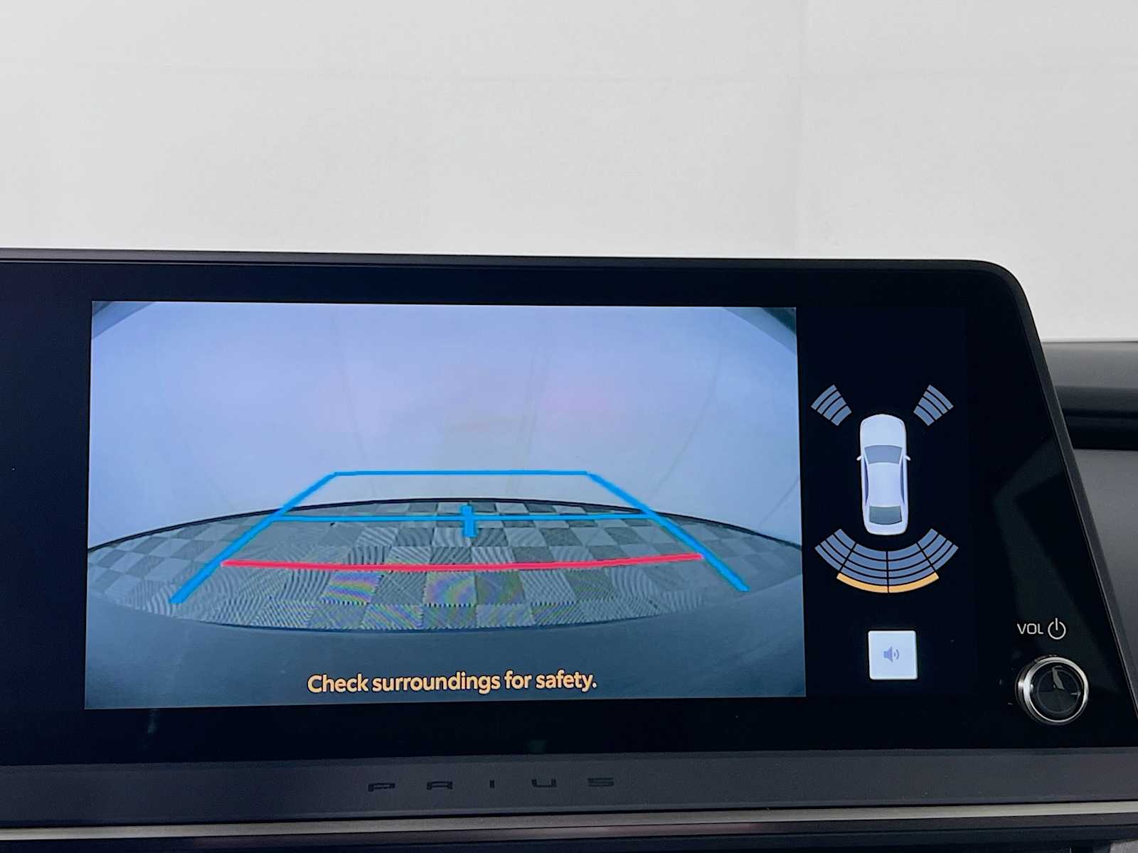 2025 Toyota Prius XLE - Photo 9
