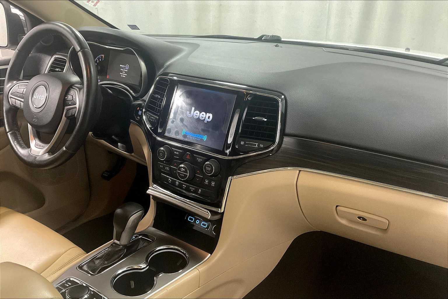 2020 Jeep Grand Cherokee Limited - Photo 14