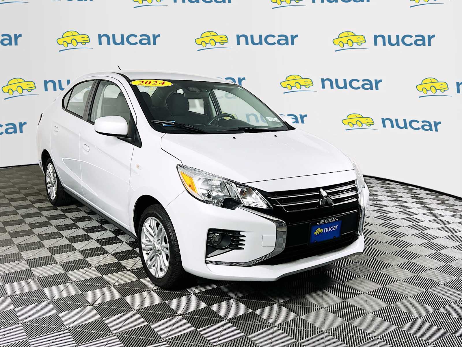 2024 Mitsubishi Mirage G4 LE