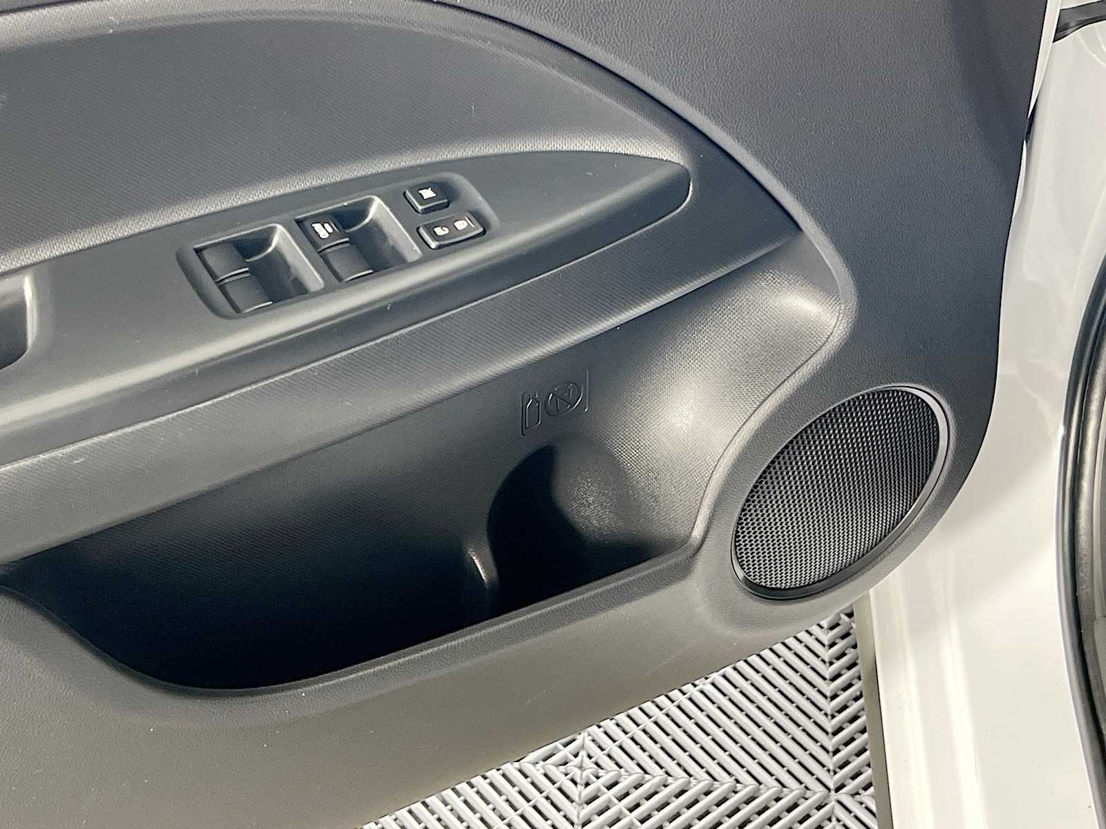 2024 Mitsubishi Mirage G4 LE - Photo 18
