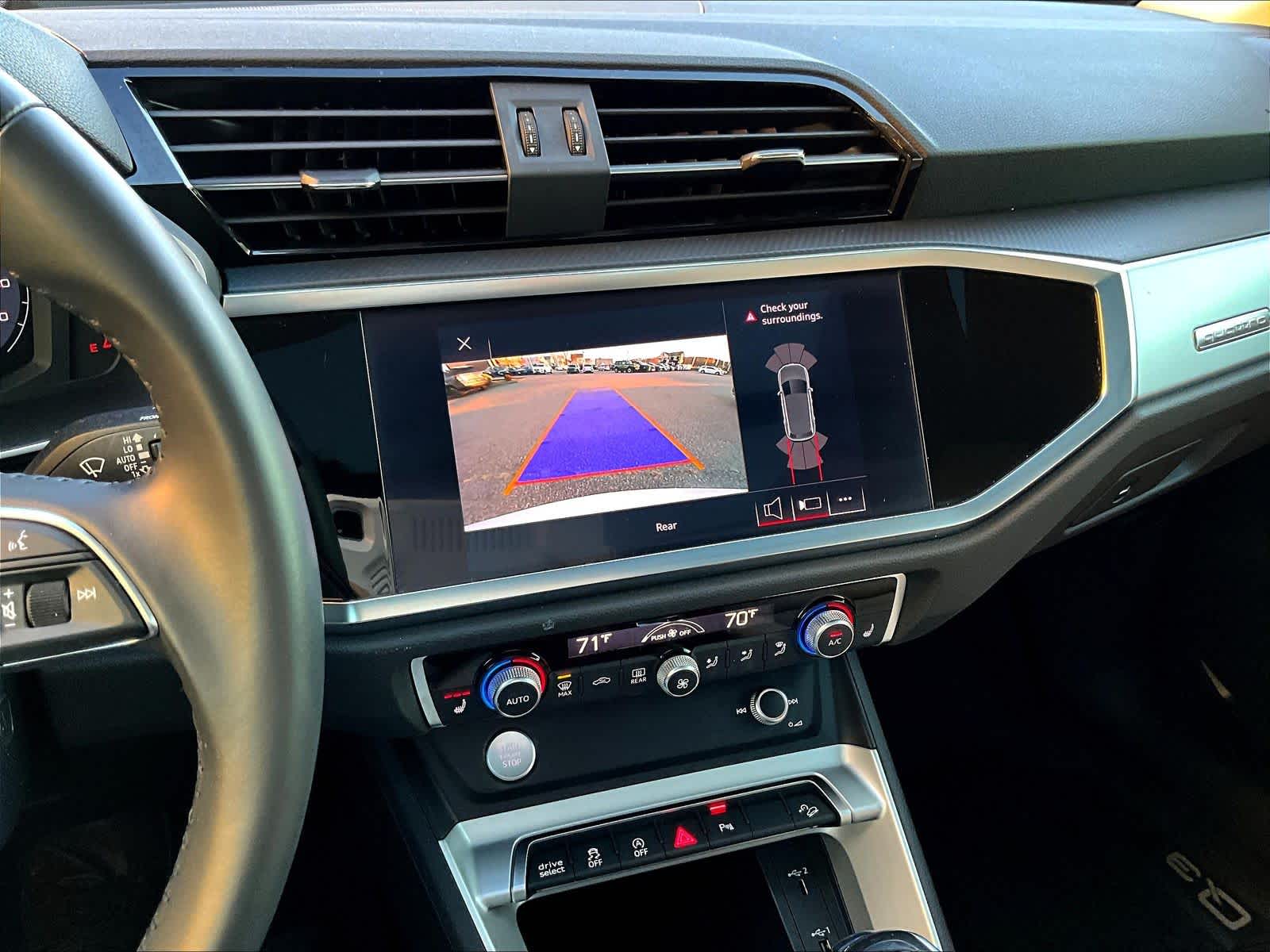 2020 Audi Q3 S line Premium - Photo 19