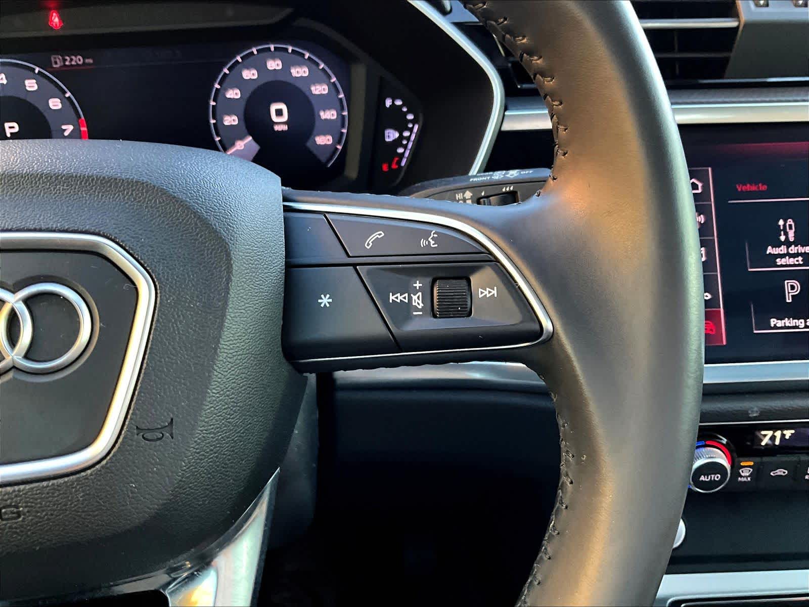 2020 Audi Q3 S line Premium - Photo 24