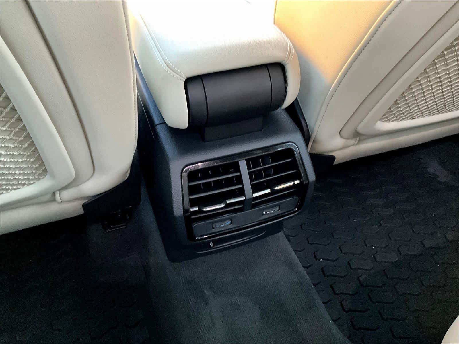 2020 Audi Q3 S line Premium - Photo 27