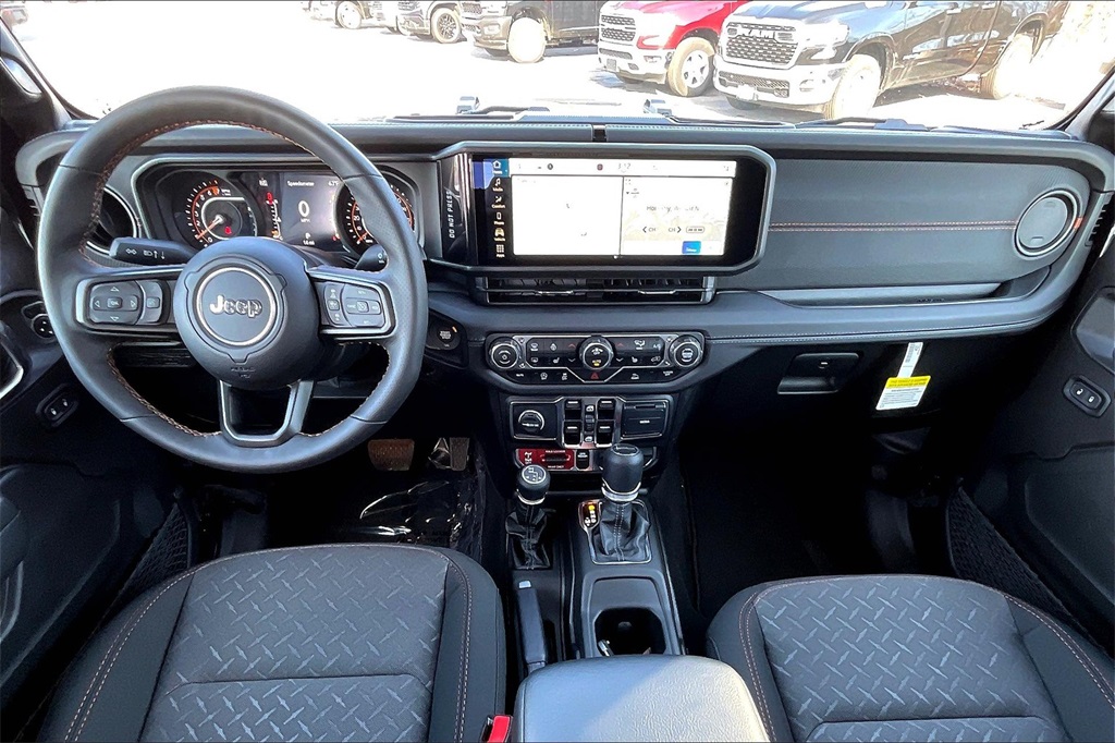 2025 Jeep Gladiator Mojave - Photo 12