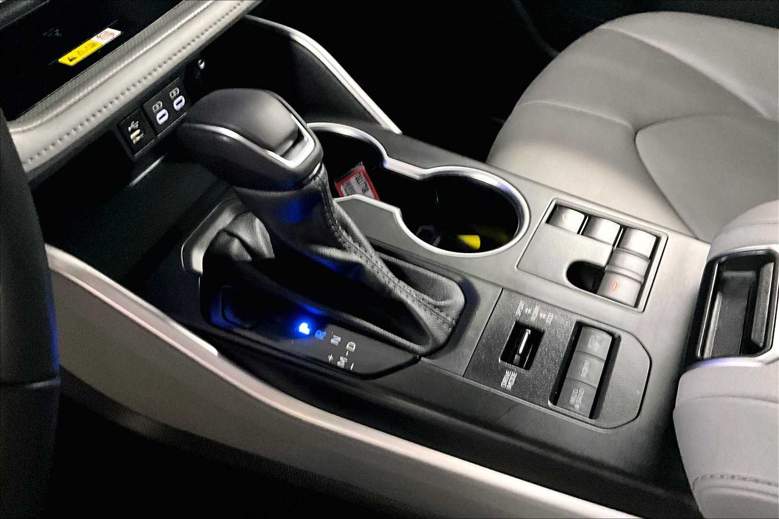 2024 Toyota Highlander XLE - Photo 21