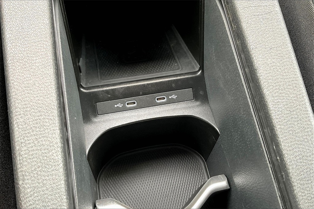 2022 Volkswagen ID.4 Pro S - Photo 12