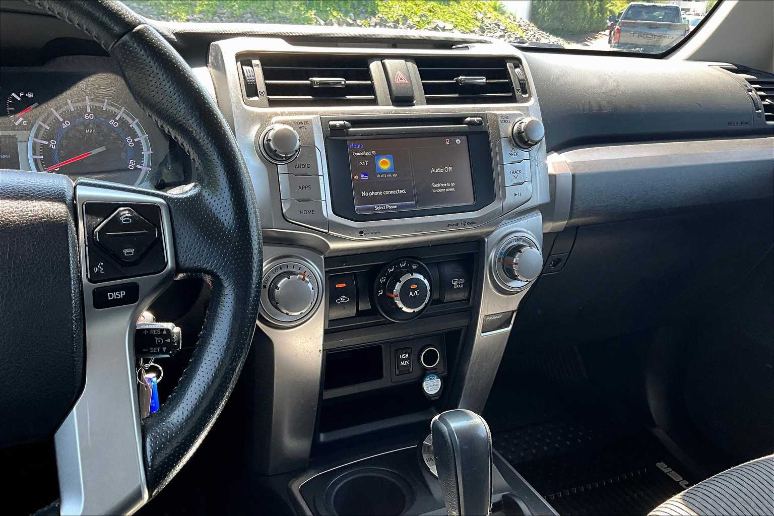 2019 Toyota 4Runner SR5 - Photo 18