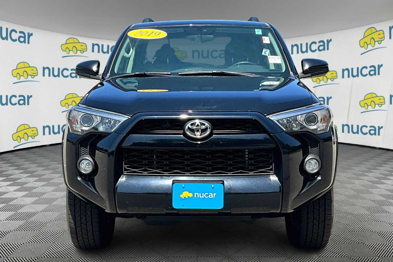 2019 Toyota 4Runner SR5 - Photo 2