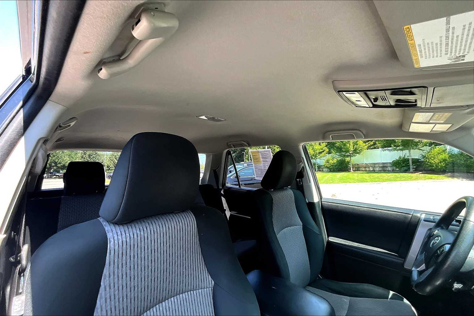 2019 Toyota 4Runner SR5 - Photo 22