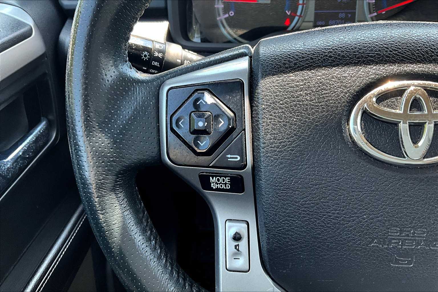 2019 Toyota 4Runner SR5 - Photo 23