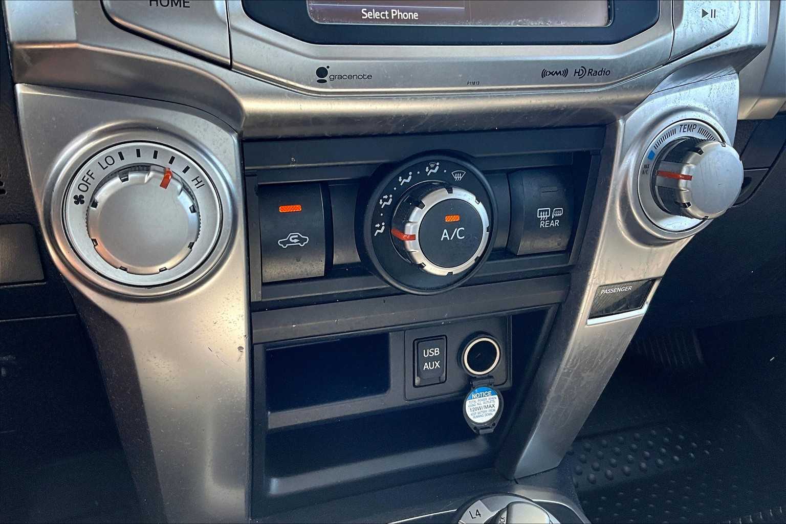 2019 Toyota 4Runner SR5 - Photo 26