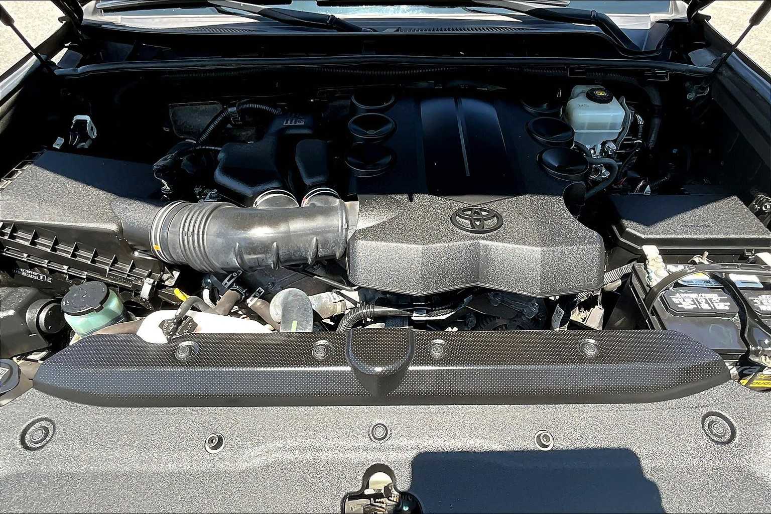 2019 Toyota 4Runner SR5 - Photo 30