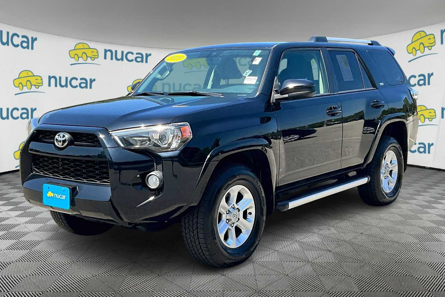 2019 Toyota 4Runner SR5 - Photo 3