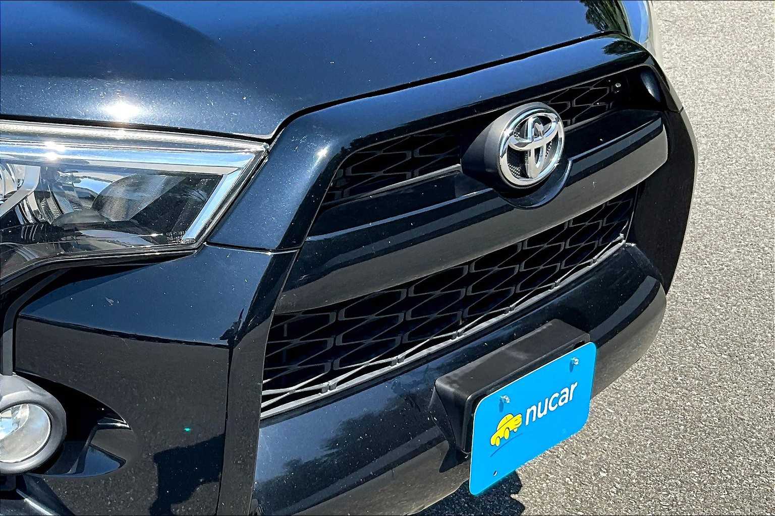 2019 Toyota 4Runner SR5 - Photo 32