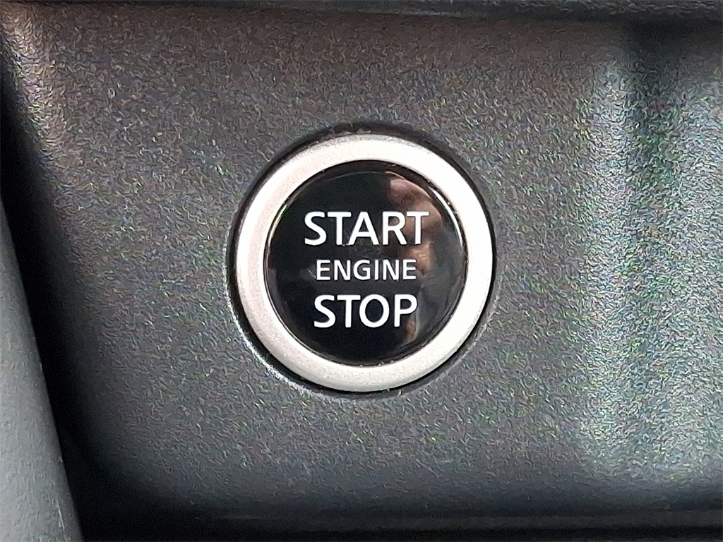 2023 Nissan Rogue Platinum - Photo 23