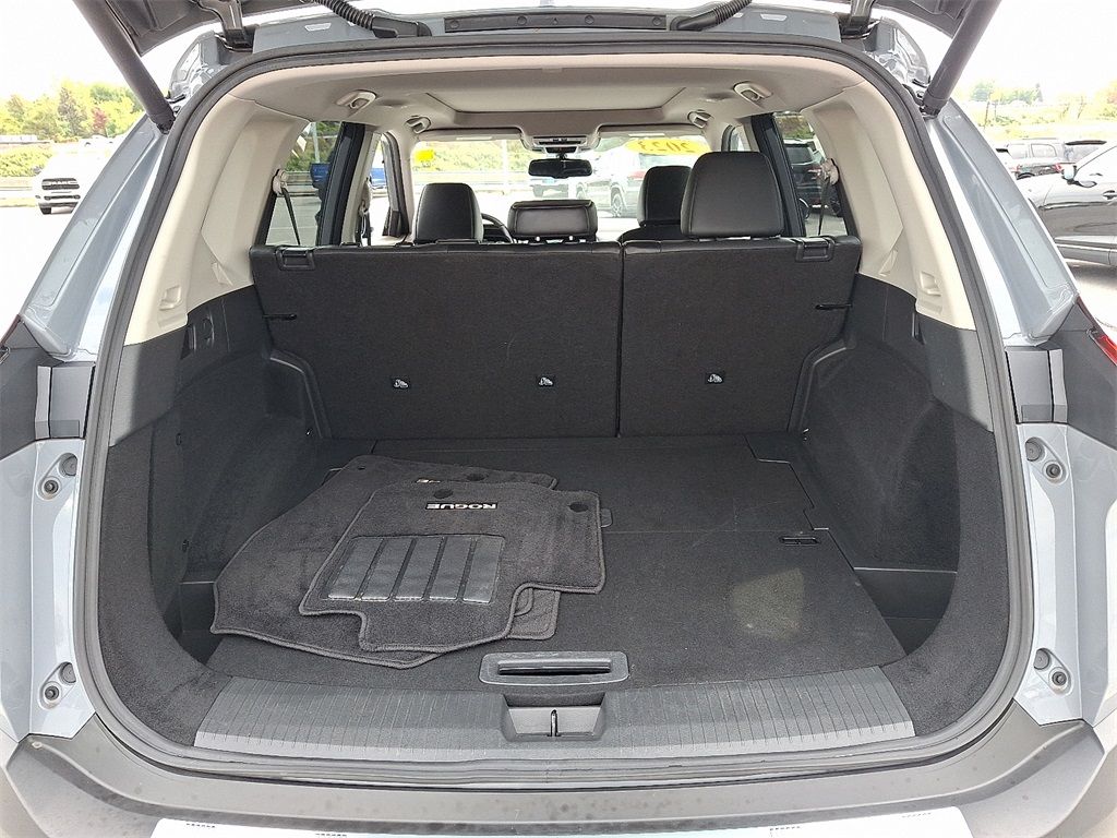 2023 Nissan Rogue Platinum - Photo 29