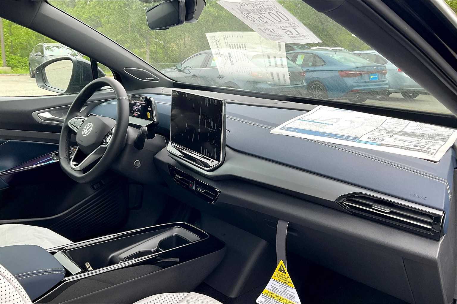 2025 Volkswagen ID.4 Pro S Plus - Photo 10