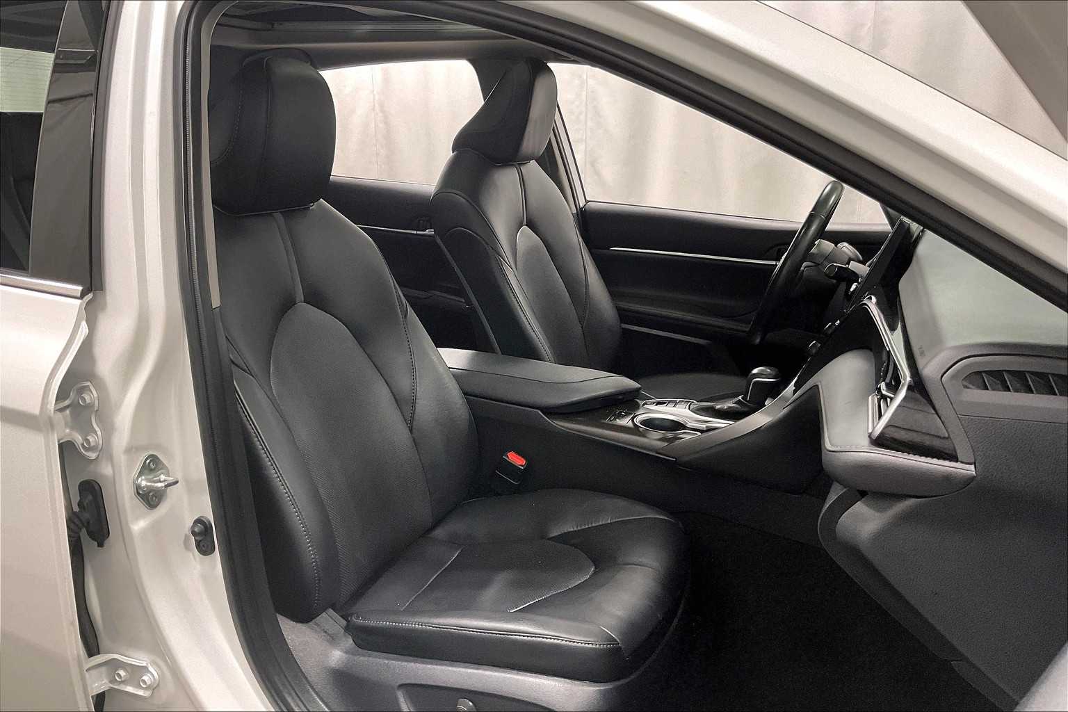 2023 Toyota Camry XLE - Photo 11