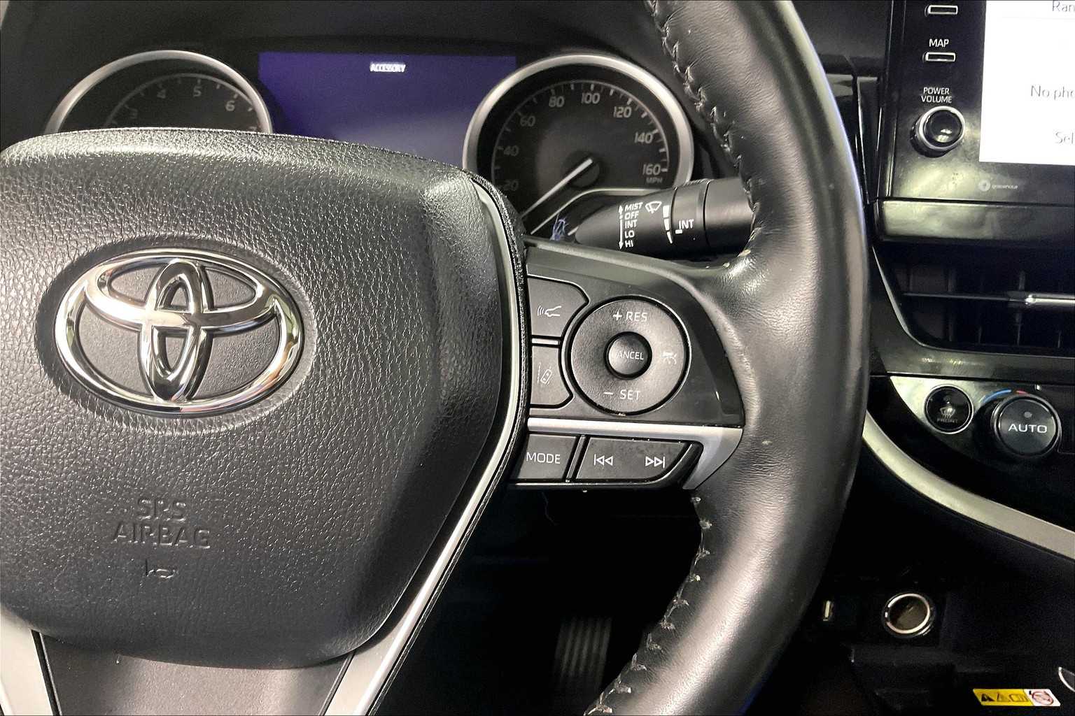 2023 Toyota Camry XLE - Photo 24