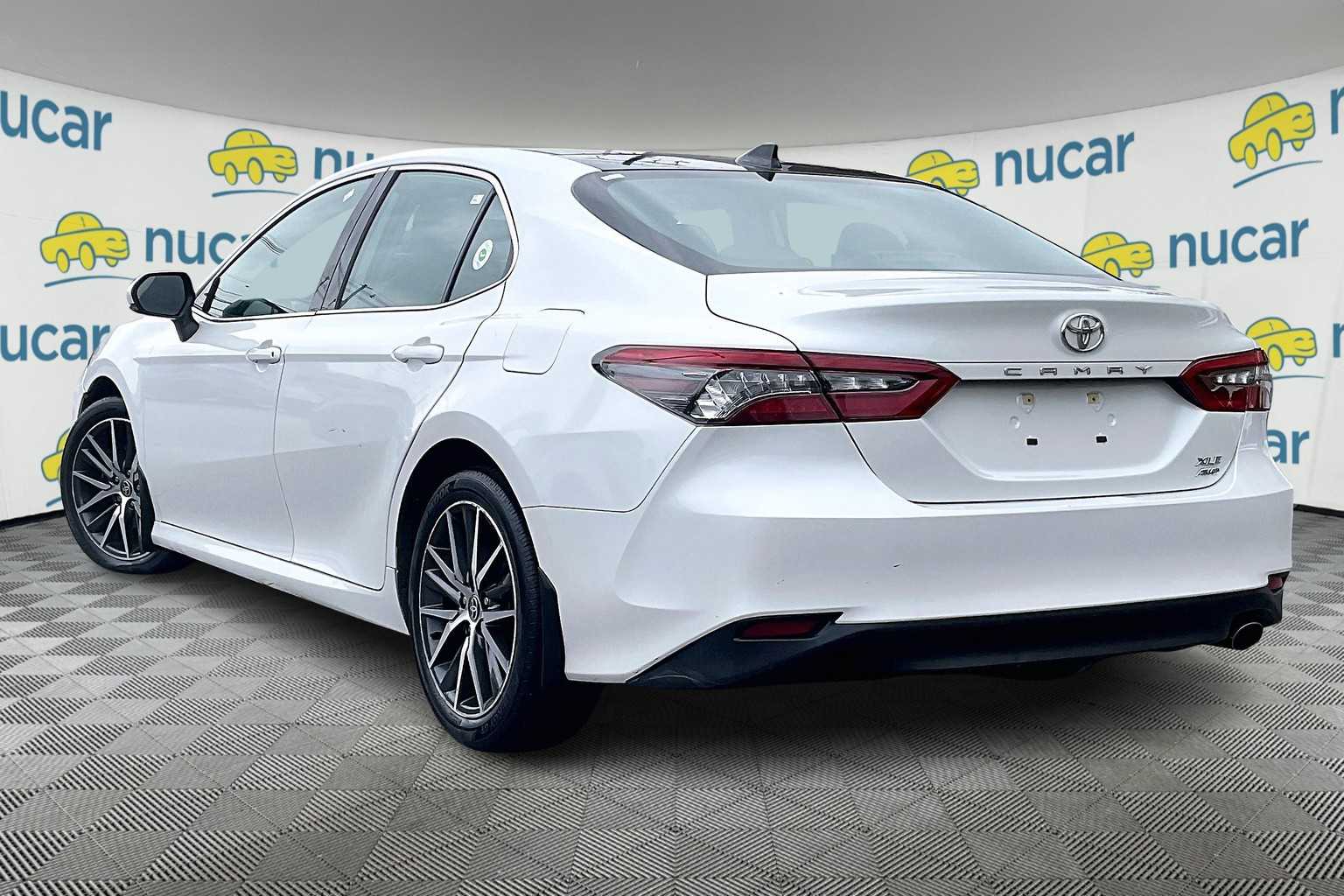 2023 Toyota Camry XLE - Photo 4