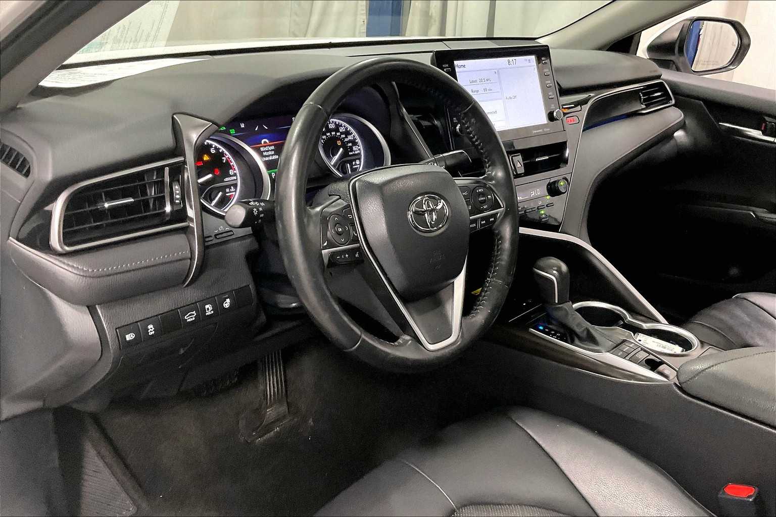 2023 Toyota Camry XLE - Photo 8