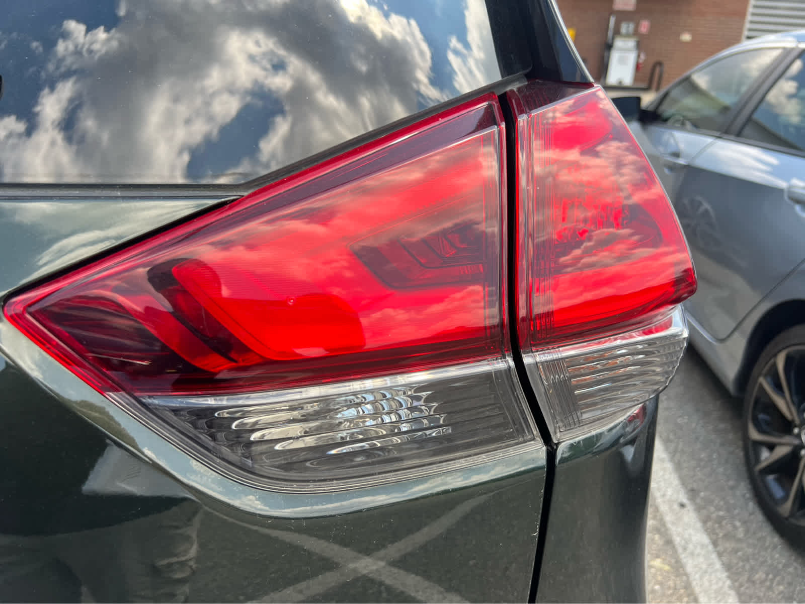 2019 Nissan Rogue SL - Photo 20