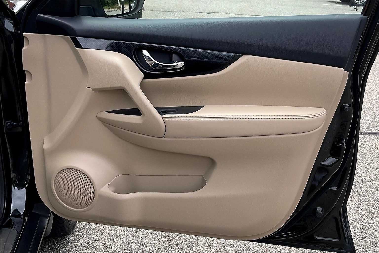 2019 Nissan Rogue SL - Photo 23