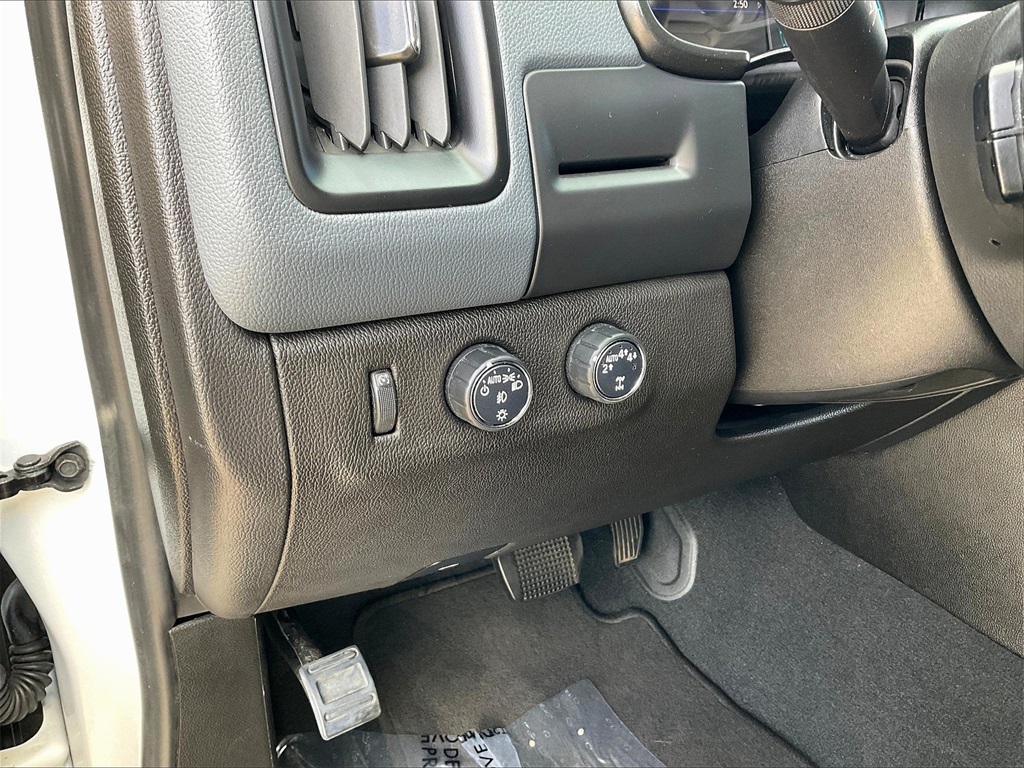 2022 Chevrolet Colorado Z71 - Photo 25