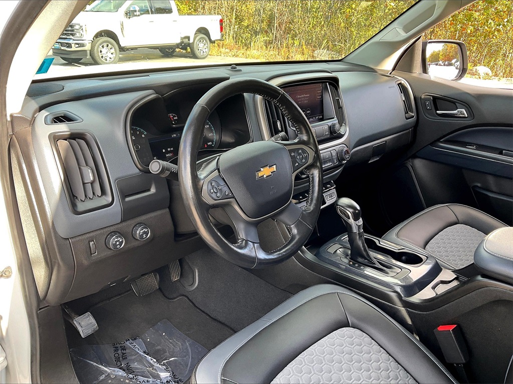 2022 Chevrolet Colorado Z71 - Photo 8