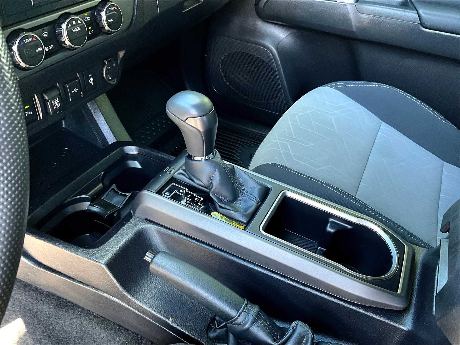 2022 Toyota Tacoma TRD Sport - Photo 20