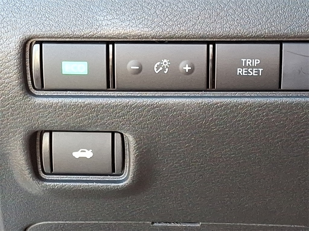 2025 Nissan Sentra S - Photo 18