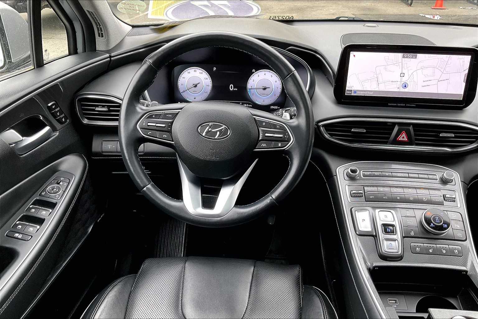2022 Hyundai Santa Fe Limited - Photo 17