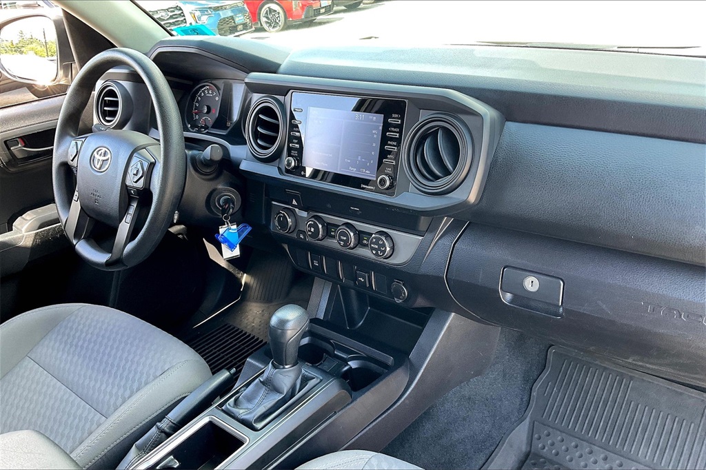 2022 Toyota Tacoma SR - Photo 13