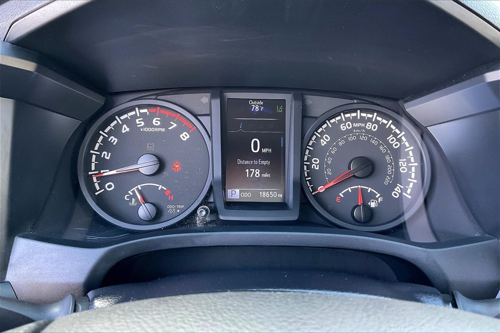 2022 Toyota Tacoma SR - Photo 23