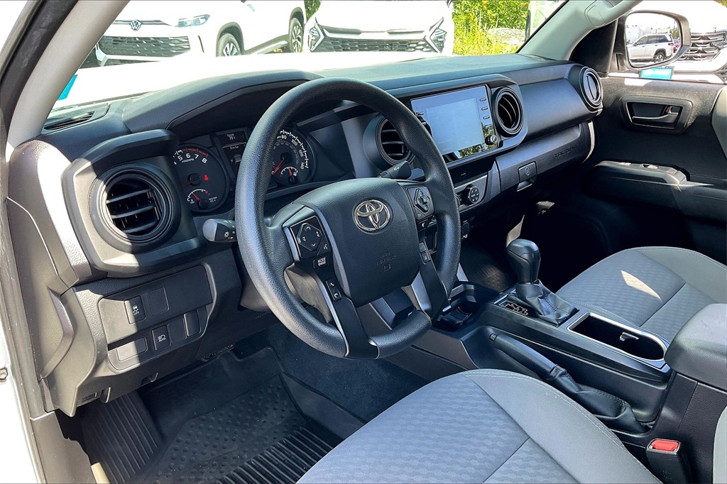 2022 Toyota Tacoma SR - Photo 8