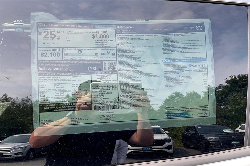2025 Volkswagen Tiguan 2.0T S - Photo 17