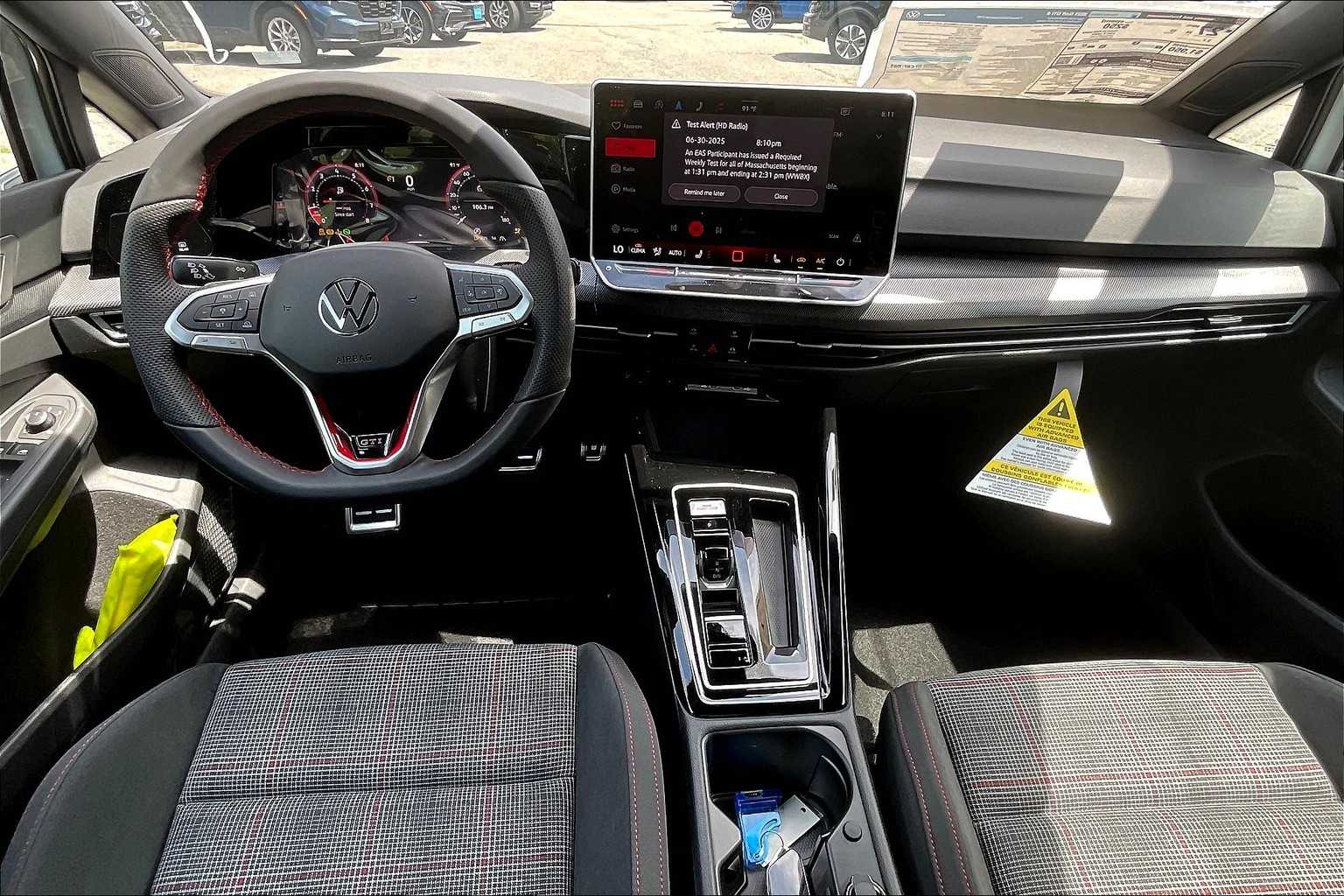 2025 Volkswagen Golf GTI S - Photo 12