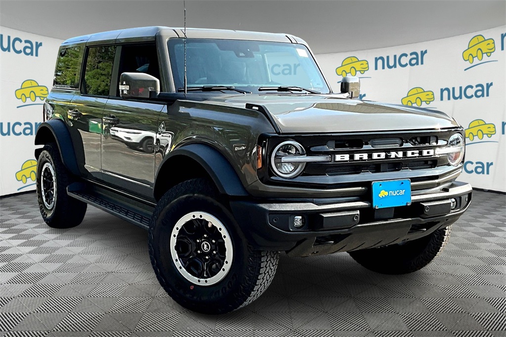 2025 Ford Bronco Outer Banks