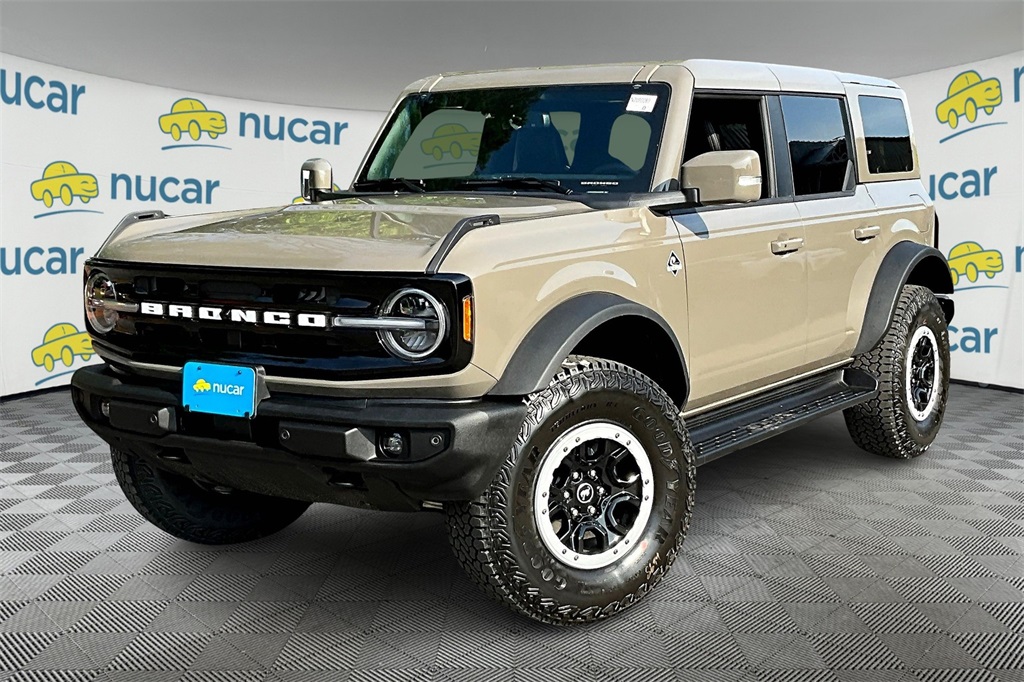 2025 Ford Bronco Outer Banks - Photo 3