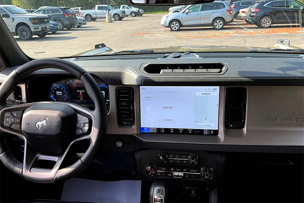 2025 Ford Bronco Outer Banks - Photo 8