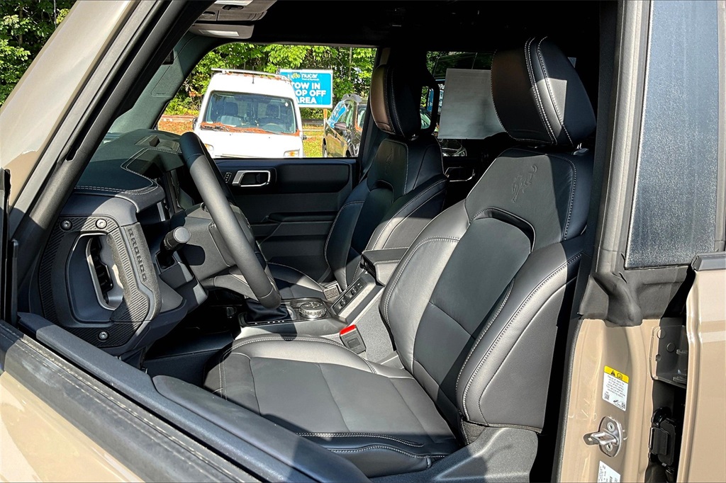 2025 Ford Bronco Outer Banks - Photo 10