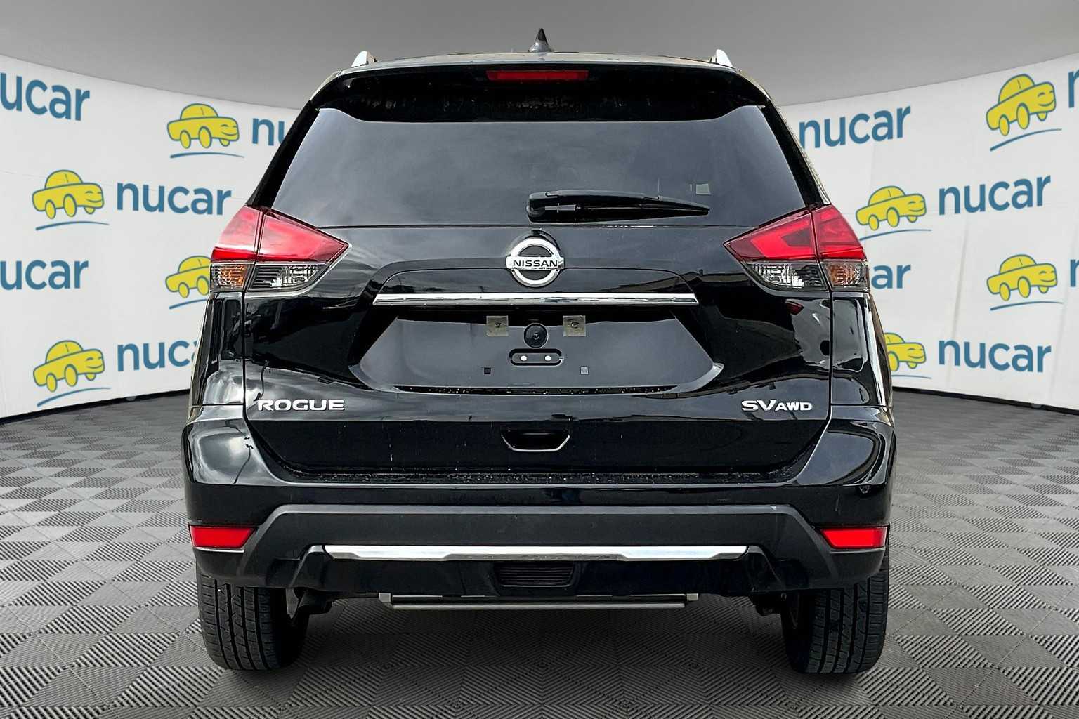 2017 Nissan Rogue SV - Photo 5