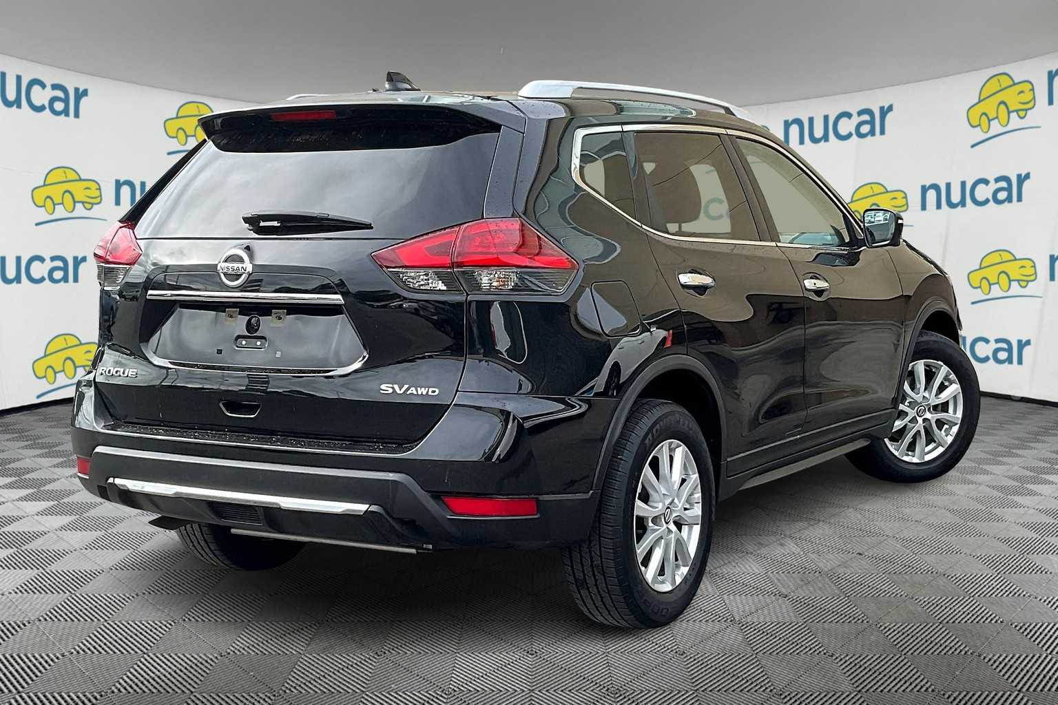 2017 Nissan Rogue SV - Photo 6