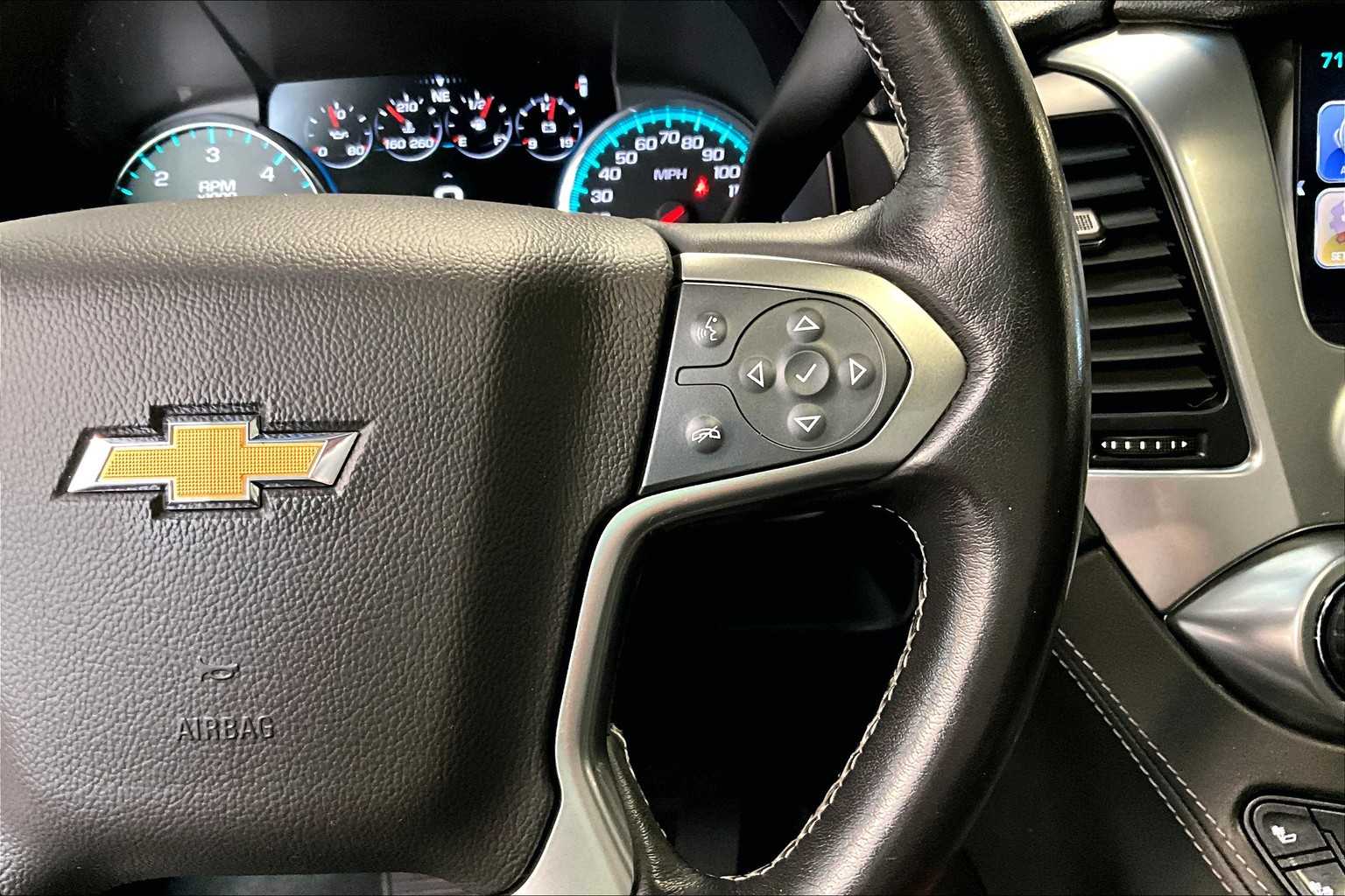2019 Chevrolet Suburban Premier - Photo 25